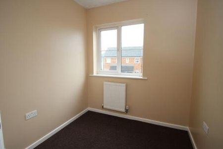 3 bedroom terraced house to rent - Photo 4