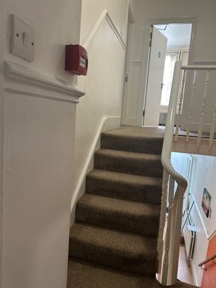 4 Bed Semi-Detached House, Thornford Road, SE13 - Photo 1