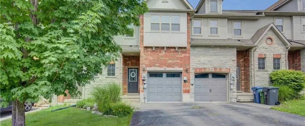 6 EDWARDS Street — 3 Bedroom - Photo 1