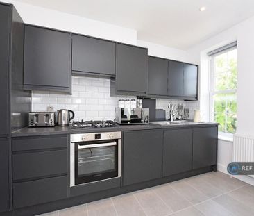 Studio to rent - Photo 3