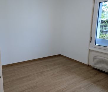 Magnifique appartement entièrement refait de 3.5 pièces avec vue - Photo 4