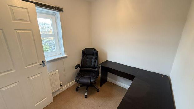 3 bedroom terraced house to rent - Photo 1