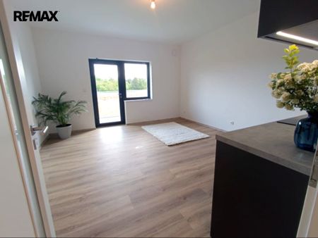 Pronájem bytu 1+kk v osobním vlastnictví 35 m², Praha 10 - Uhříněves - Photo 5