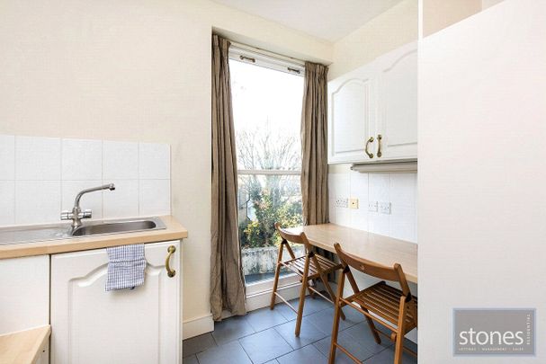 Belsize Park, London - Photo 1