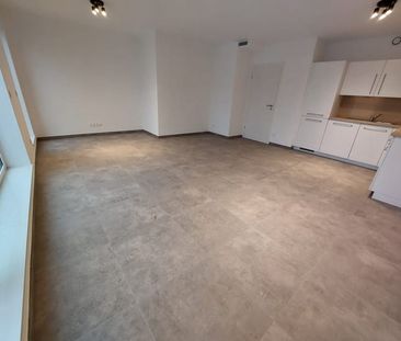 Appartement te huur - Foto 1