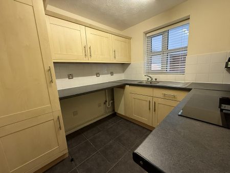 2 bedroom flat to rent - Photo 5