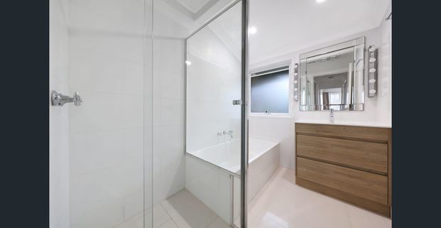 Newly Renovated Beachside Retreat Overlooking Peaceful Creek - Photo 1