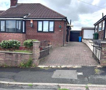 Surrey Avenue, Oldham, OL2 - Photo 3