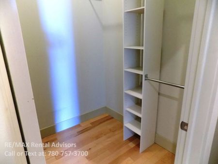 #204 10536 110 Street Northwest - Photo 3