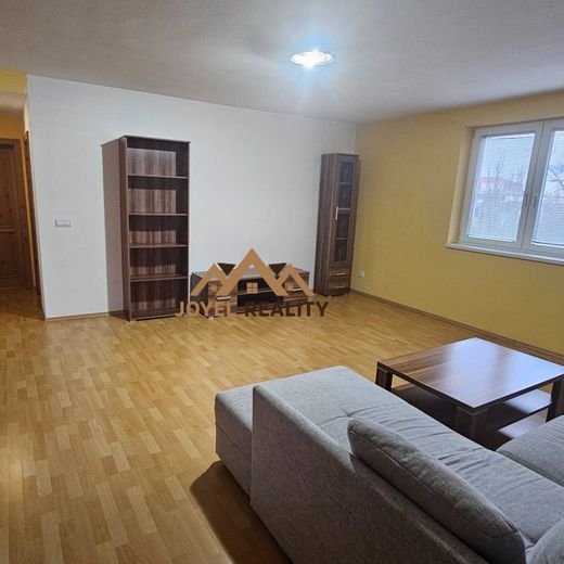 NA PRENÁJOM – PRIESTRANNÝ A SVETLÝ 3-IZBOVÝ BYT V CENTRE GALANTY - Photo 1