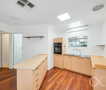 Open the Door to Comfortable Family Living in Happy Valley - Photo 3