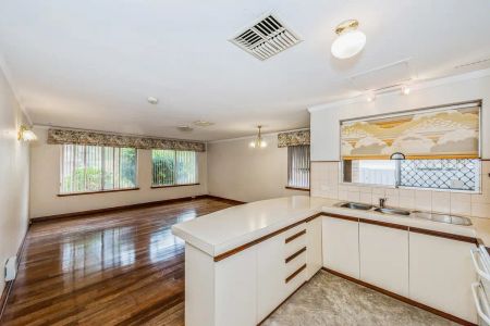 38 Karoonda Road, Booragoon WA 6154 - Photo 4