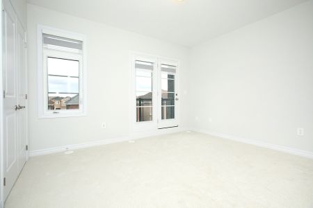For Lease - 5893 Saigon Street, Mississauga, Ontario - Photo 5