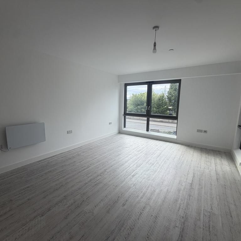 2 bedroom apartment to rent - Photo 1