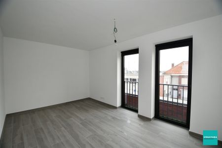 Appartement met groot terras en 2 slaapkamers - Photo 5