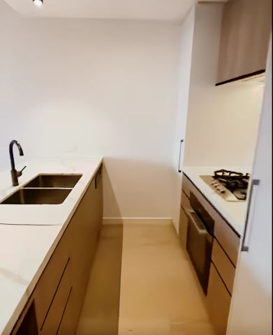 2 Bed 2 Bath - Photo 2