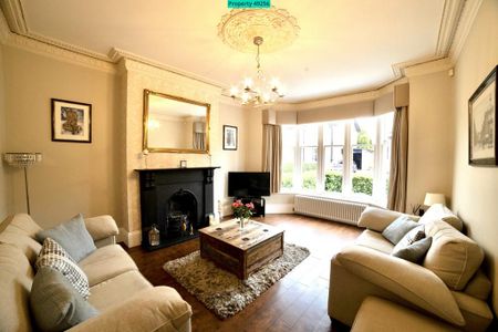 4 bedroom semi-detached house to rent - Photo 5