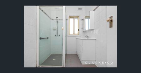 CHARMING 3-BEDROOM HOME WITH SPACE, CONVENIENCE & ENDLESS POTENTIAL - Photo 5