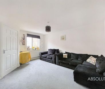 3 bedroom end of terrace house to rent - Photo 1
