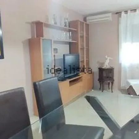 Alquiler de piso en Calle Lanzarote - Photo 1