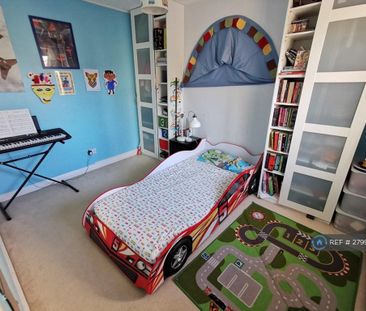 4 bedroom detached house to rent - Photo 5