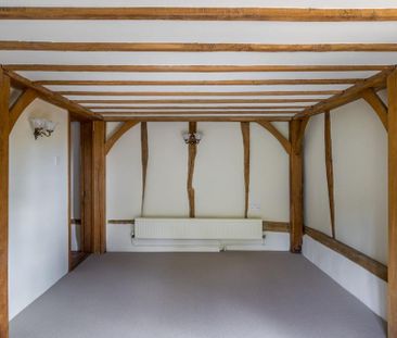 4 bedroom detached bungalow to rent - Photo 5