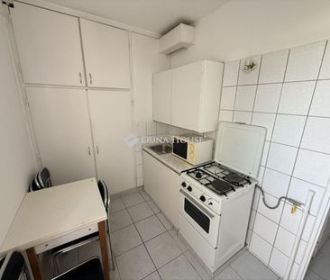Kiadó jó állapotú panel lakás - Pécs - Fotó 4
