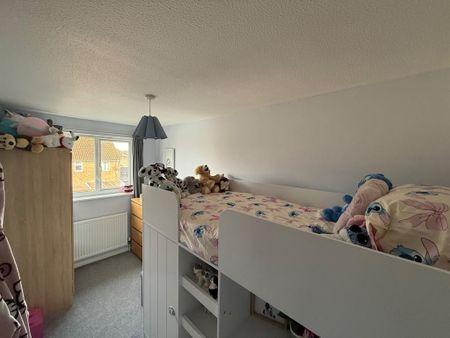 2 bedroom terraced house to rent - Photo 4