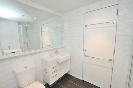 3707/241 City Road - Photo 5