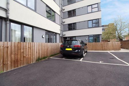 2 bedroom apartment to rent - Photo 4