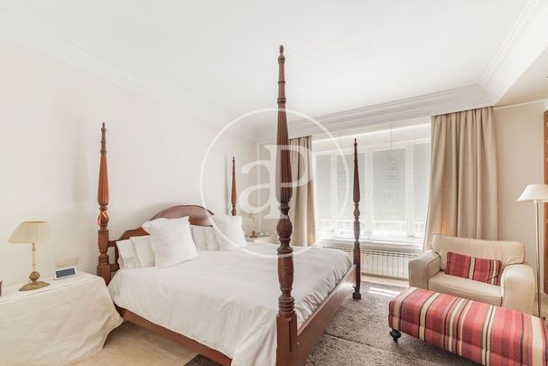 Luxury Flat for rent in Madrid, Spain - Photo 1