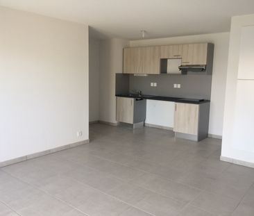 Location Appartement 3 pièces 65m² VILLENEUVE TOLOSANE 31270 - Photo 1