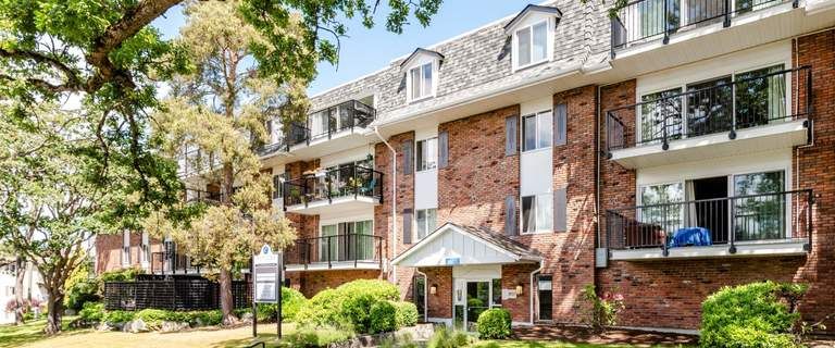 Wedgewood Terrace | 1655 Chambers Street, Victoria - Photo 1