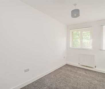 Parklands, Denmead, PO7 - Photo 1