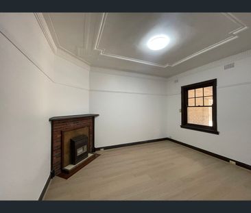 108 Durham St, Hurstville, NSW 2220 - Photo 3