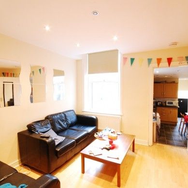 6 Bed - Shortridge Terrace, Jesmond - Photo 1