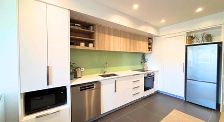 Furnished & ready to move in! - Photo 4