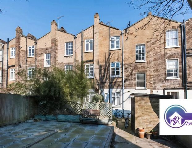 3 Bedroom Flat To Rent - Photo 1