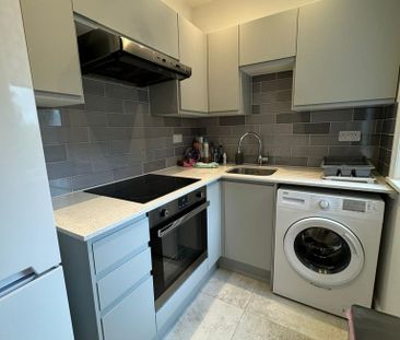 Studio to rent - Photo 4