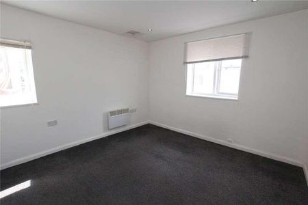 Commercial Road, Swindon, Wiltshire, SN1 - Photo 5