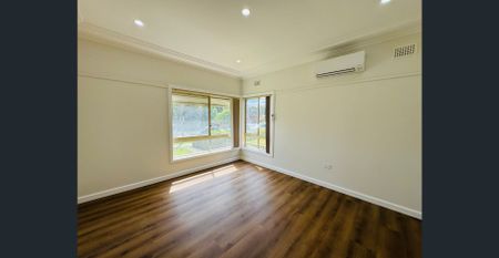Freshly renovated 4-Bedroom Home for Rent – Prime Revesby Location - Photo 3