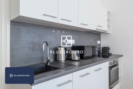 Apartment for rent, 2+kk - 1 bedroom, 49m - Photo 3
