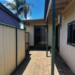 Private Flat - Photo 3