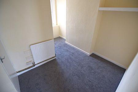 To Let 1 Bed Ground Floor Flat - Photo 5