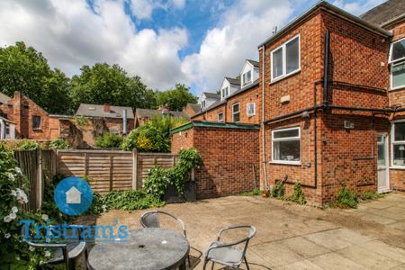 4 bed Shared House for Rent - Photo 4