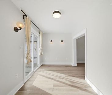 For Lease - 1198 DUNSMURE Road, Hamilton, Ontario - Photo 3