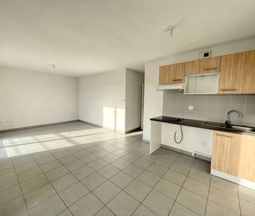 Location Appartement 3 pièces 61m² - Photo 1