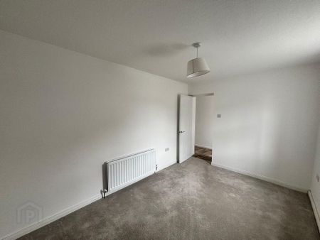 7 William Street, Newtownards, BT23 4EH - Photo 2