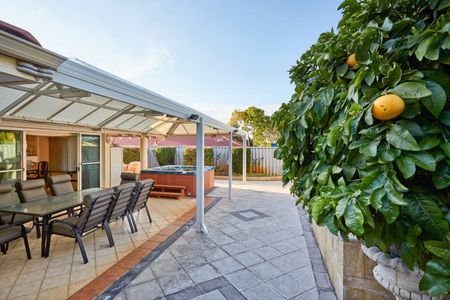 30 Lockett Crest, Winthrop - Photo 4