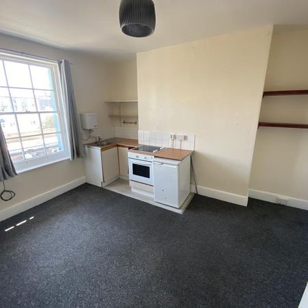 Studio to rent - Photo 4